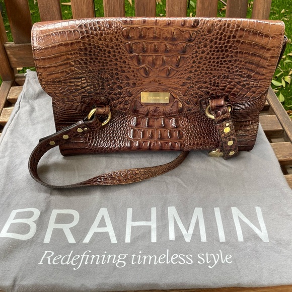 Vintage Brahmin Crocodile Embossed Gold Accents Shoulder Hand Bag Purse Dust bag - Picture 16 of 16